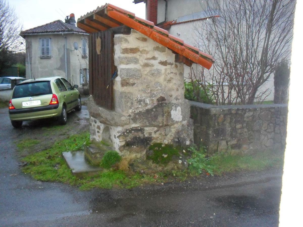 L'Ancienne Epicerie Hotel Oradour-sur-Glane Exterior photo