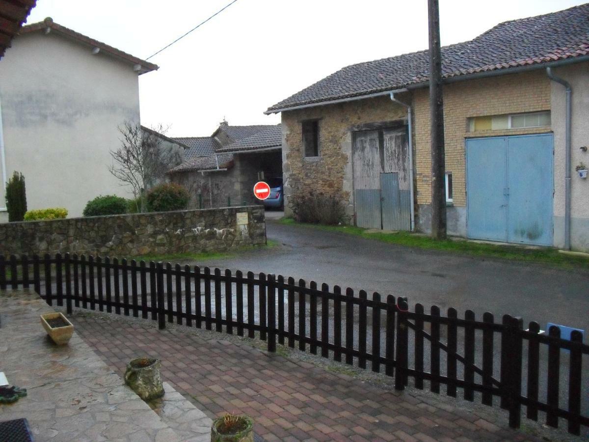 L'Ancienne Epicerie Hotel Oradour-sur-Glane Exterior photo